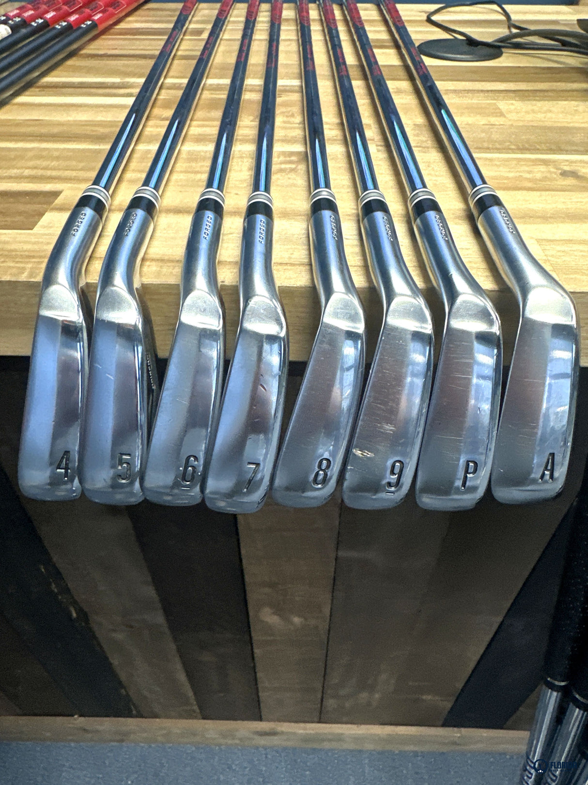 Srixon ZX5 Mk II Iron Set 8 Clubs 4-AW Modus3 Tour 120 Stiff RH
