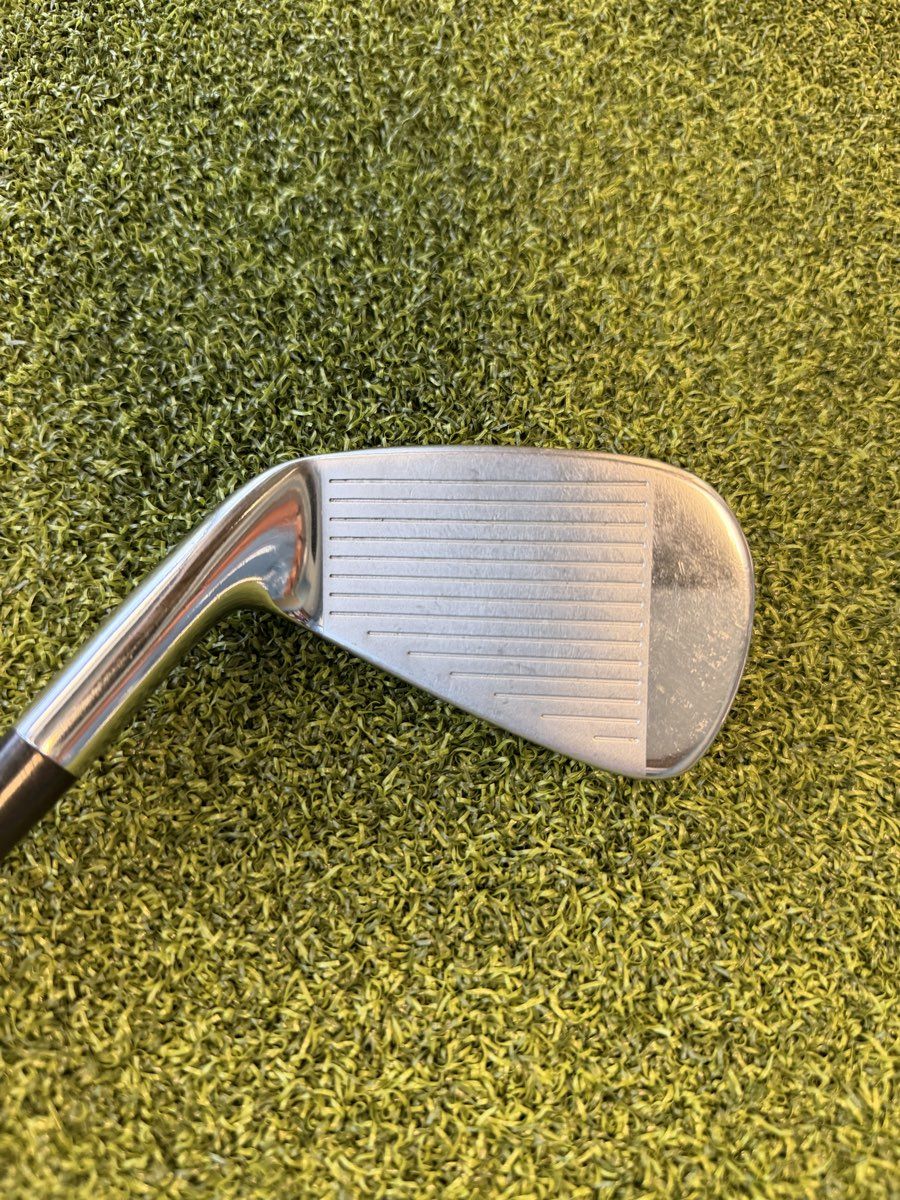 TaylorMade R9 Iron Set 6-PW KBS Tour Steel Shafts Winn Dri-Tac 2.0 Grips RH