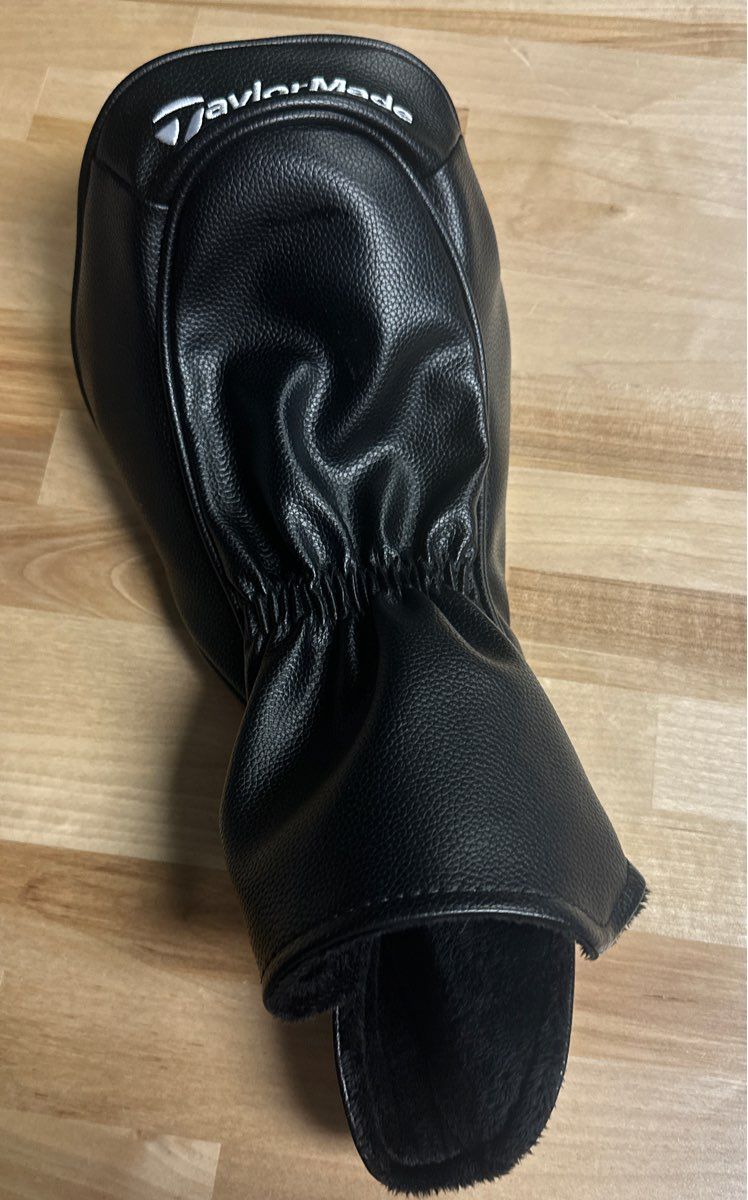 Used TaylorMade Stealth Driver Head Cover