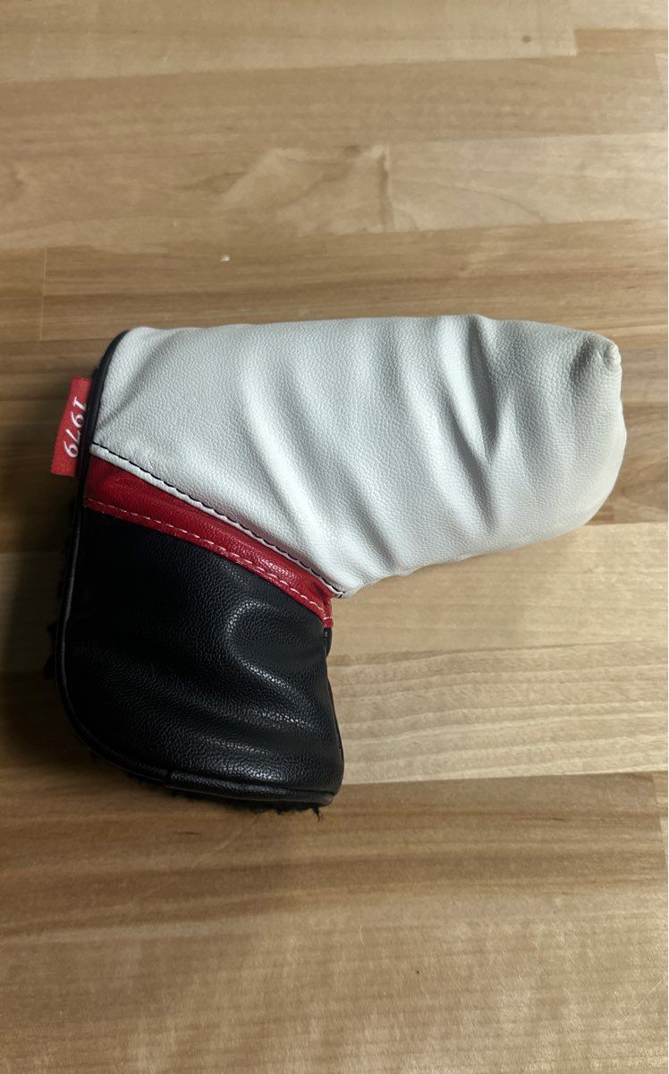 Used TaylorMade Blade Putter Head Cover