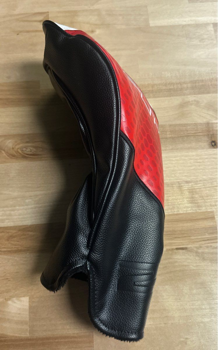 Used TaylorMade Stealth Driver Head Cover