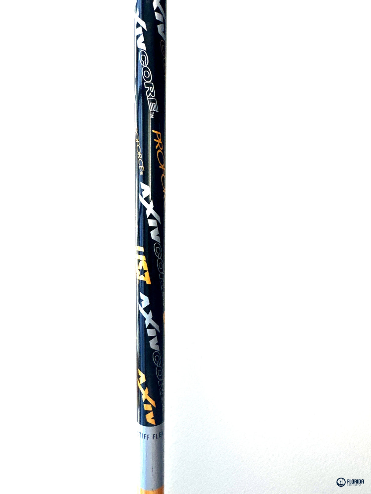 Titleist 909 DComp Driver 10.5 Degree UST Stiff Flex Graphite Right Hand