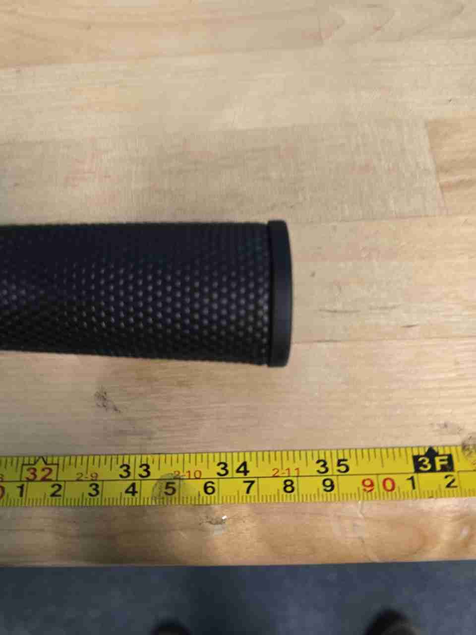 Odyssey Works Versa #7 White Black White Mallet Putter 34" RH w/ Headcover