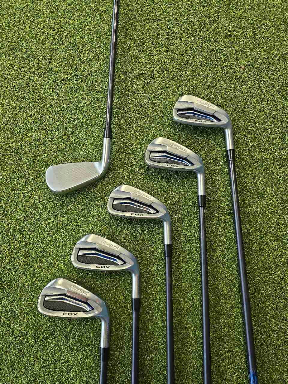 Cleveland CBX Iron Set 5-PW Miyazaki C.Kua 6R Graphite Regular RH 6 Clubs