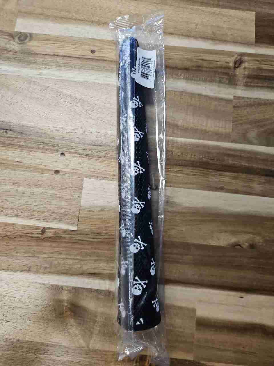 Sweet Rollz Swash Buckler Putter Grip Skull Crossbones New Factory Sealed