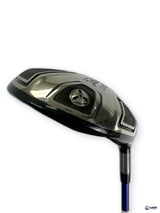 Titleist 909 D3 Driver 10.5 Degree Graphite Stiff Flex Right Hand