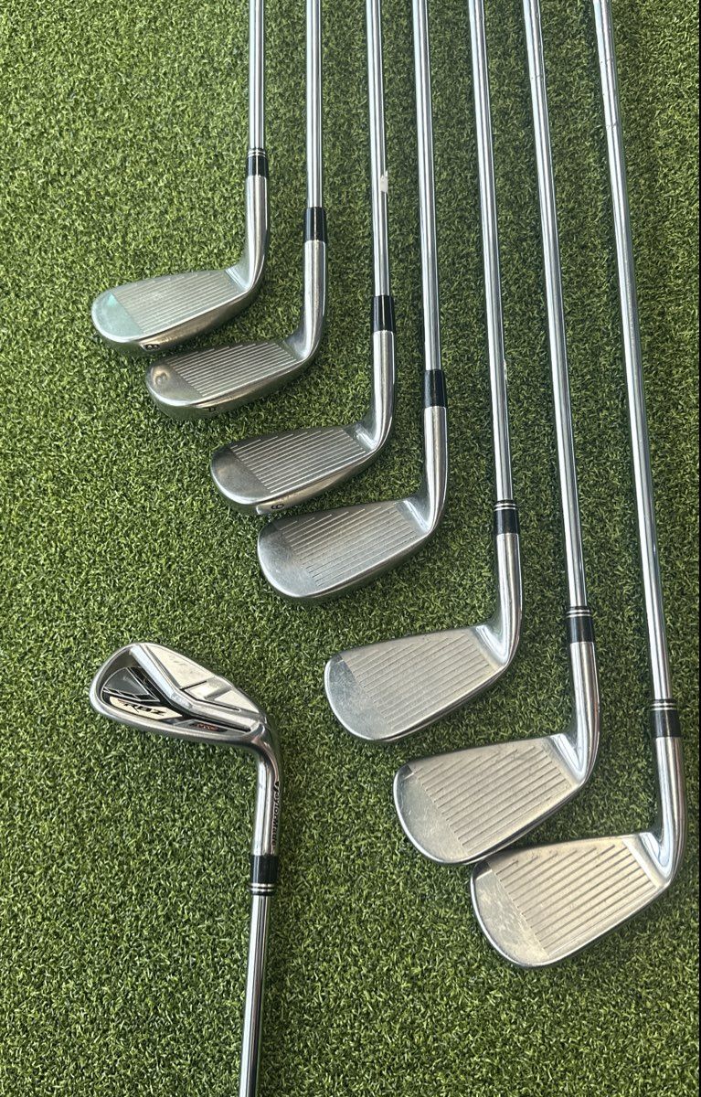 TaylorMade RBZ Pro Iron Set 4-PW AW RocketFuel 85g Regular Flex Steel RH 8 Club