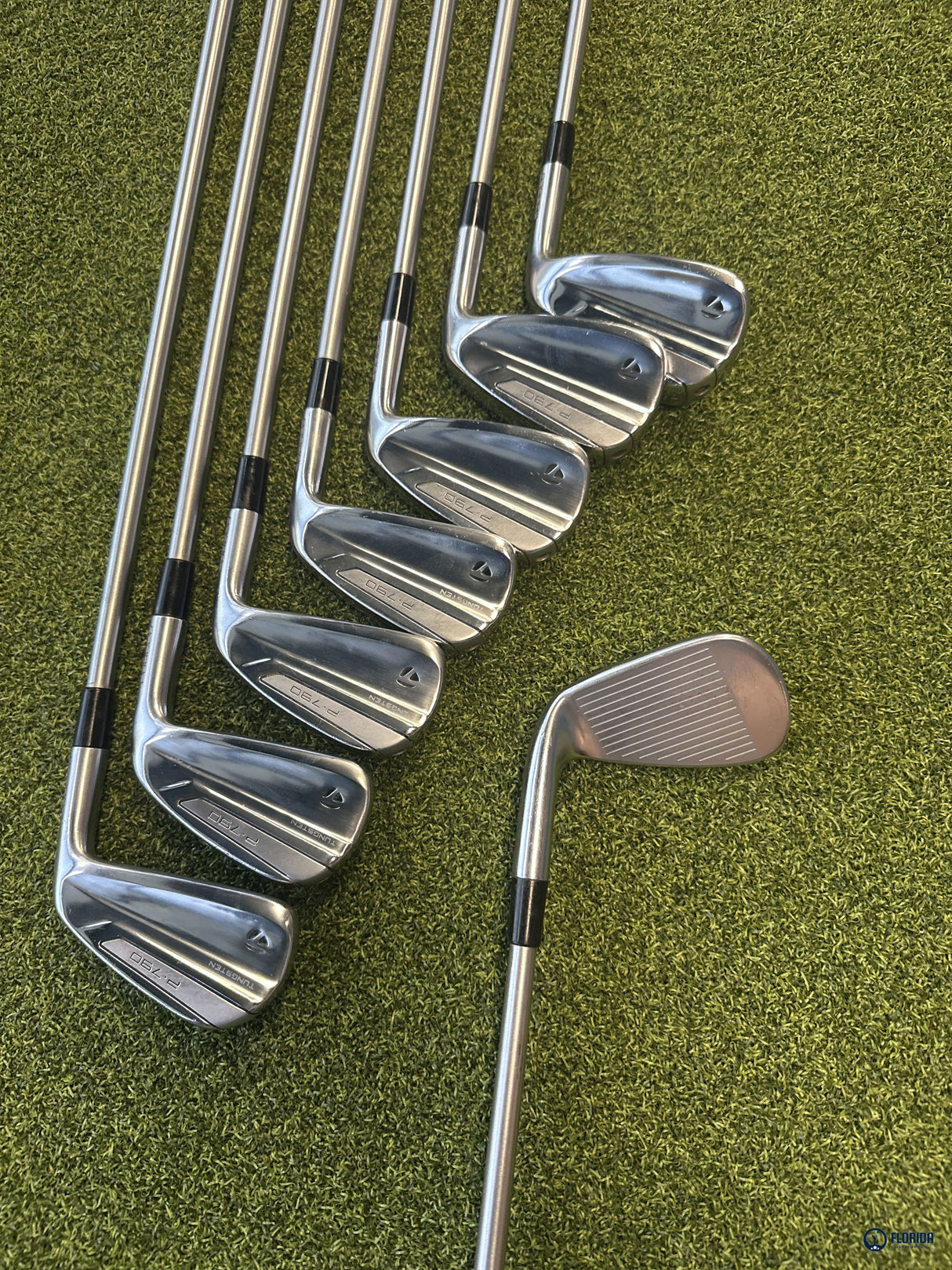 TaylorMade P790 Iron Set 4-PW, AW KBS C-Taper Lite 110 Stiff Steel RH