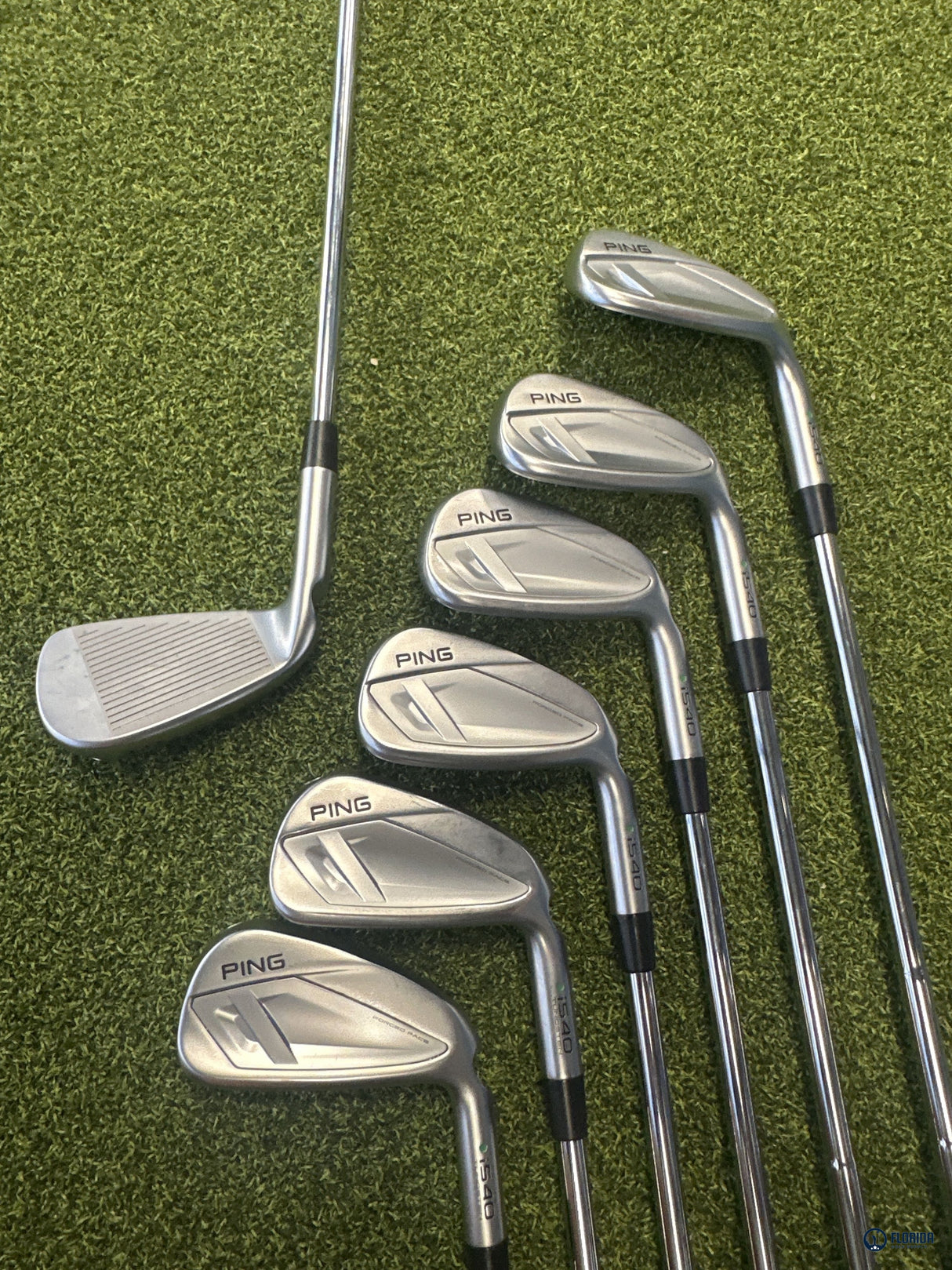 Ping i540 Green Dot Iron Set 5-PW, UW Dynamic Gold Mid 100 R300 Regular RH