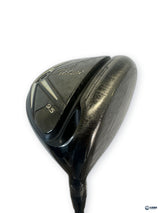 Titleist 915 D3 Driver 9.5 Deg Diamana 72 Stiff Flex RH Golf Pride MCC Plus 4