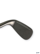 Cleveland Smart Sole Full-Face Chipper 22.20 Deg UST Recoil Dart Graphite RH