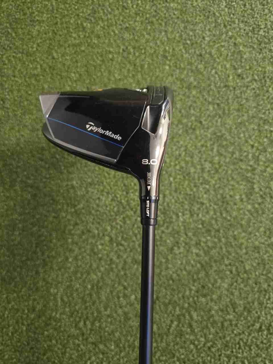TaylorMade Qi10 LS Driver 8.0° RH Fujikura Motore X 5-R Regular Flex Shaft